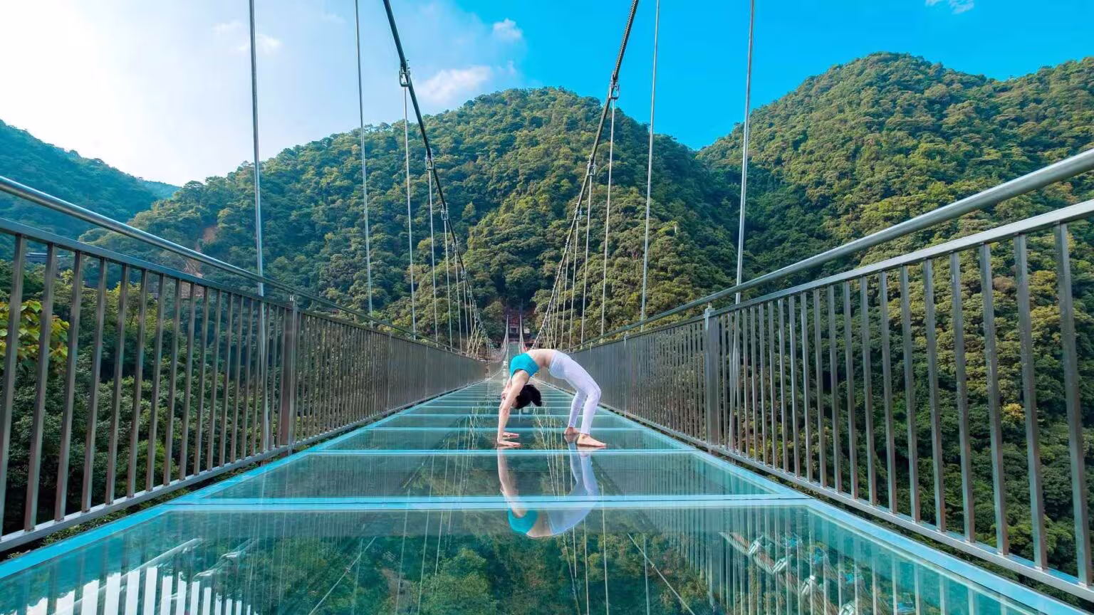 Rajgir Glass Bridge